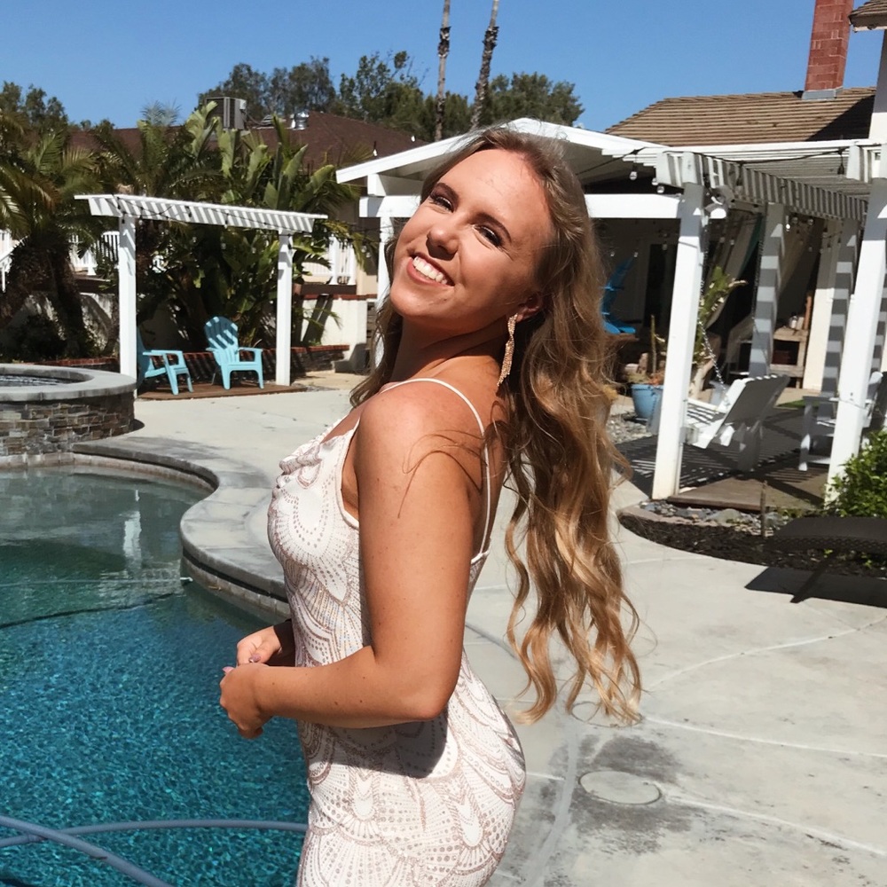 Meet your Posher, Makaya